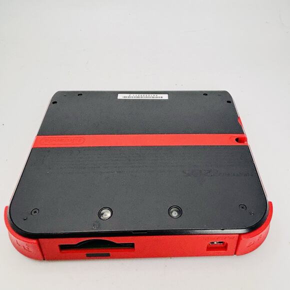 Nintendo 2DS Handheld Console Black/Red. No Charger or Stylus Tested. Works. - Picture 6 of 14